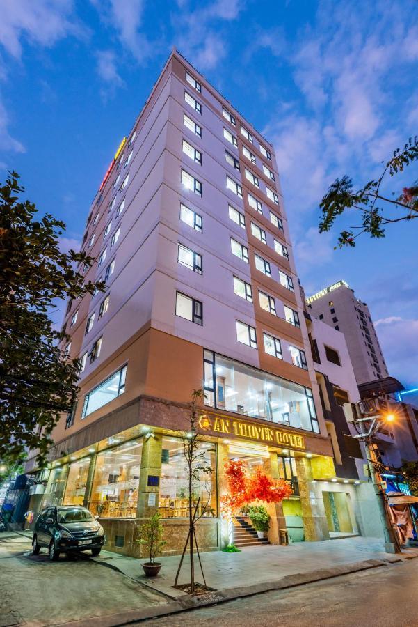 An Thuyen Hotel Дананг Екстер'єр фото